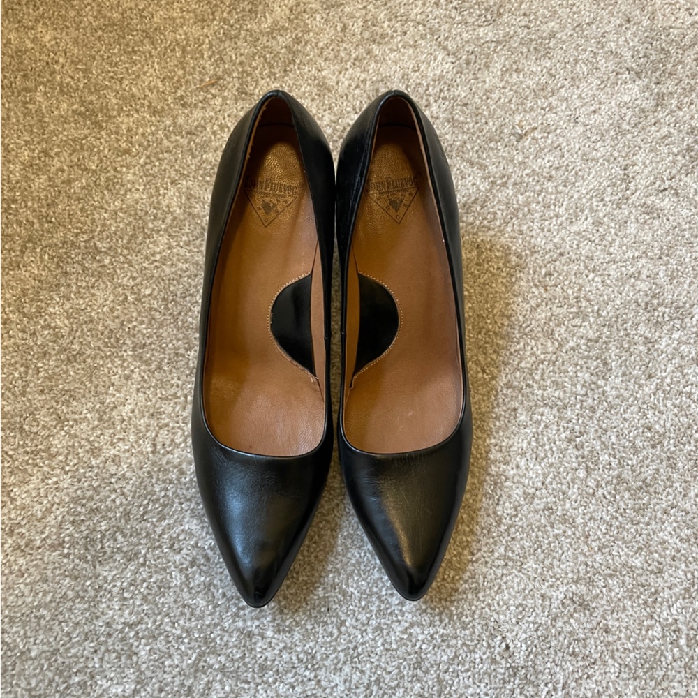 Black Fluevog Desmond heels - discontinued style!